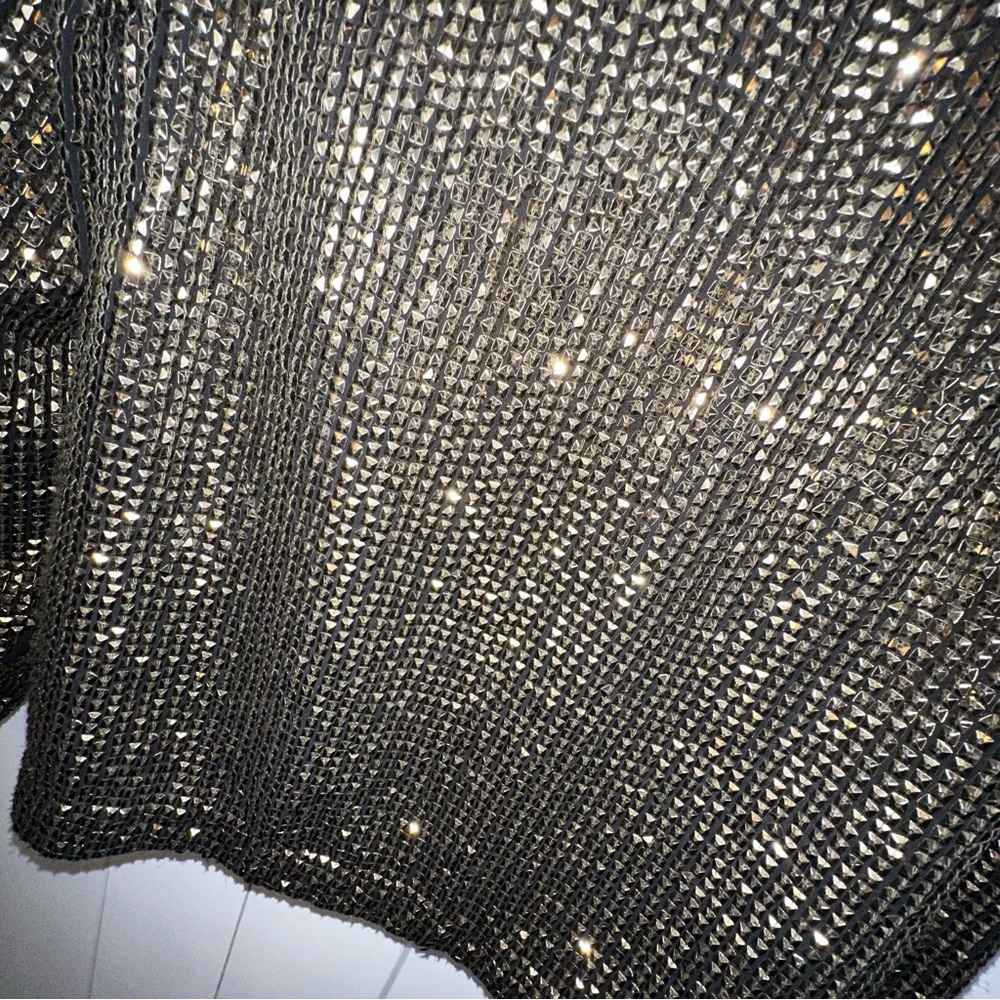 Women's Joie Gold Studded Top with Round Neck and V-neck Back - L - Picture 2 of 8